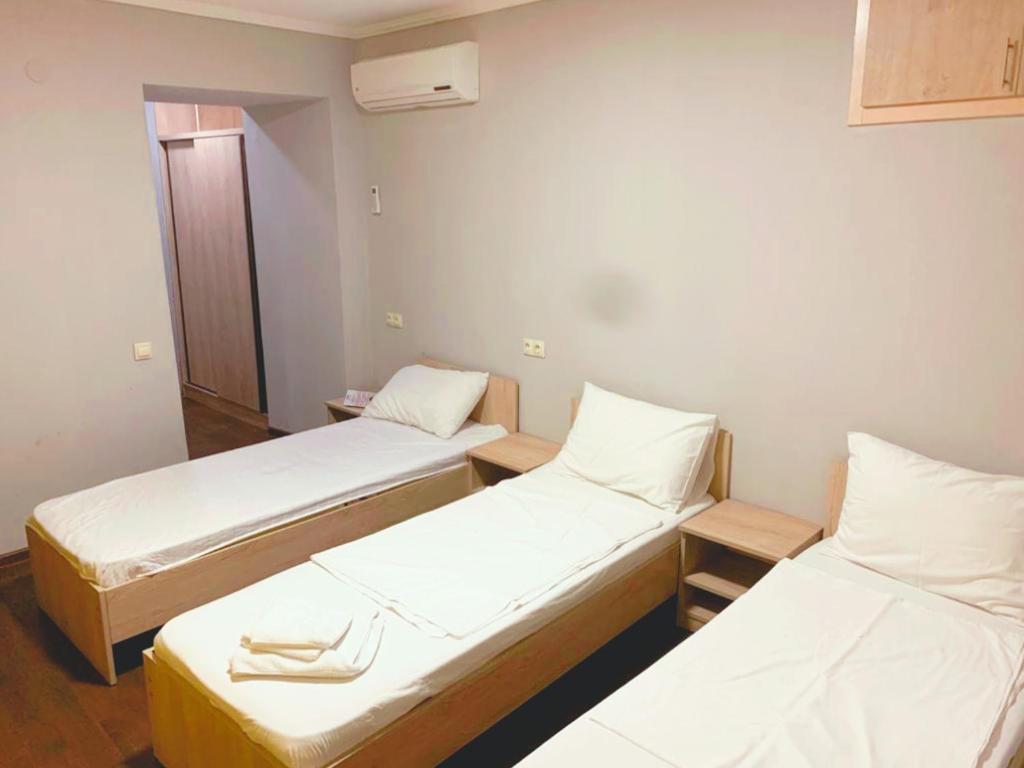 Bon Voyage Hostel Τυφλίδα Εξωτερικό φωτογραφία