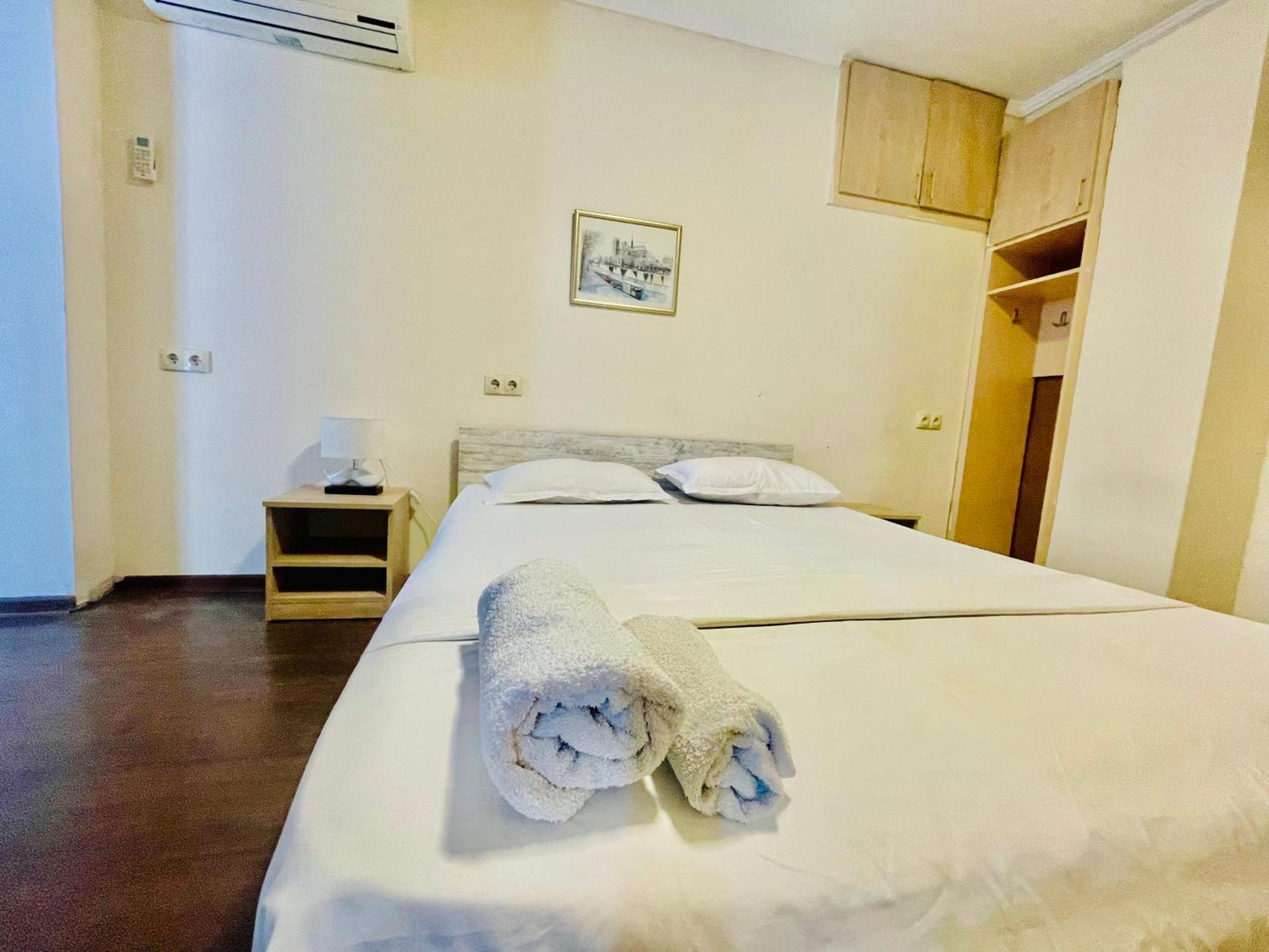 Bon Voyage Hostel Τυφλίδα Εξωτερικό φωτογραφία