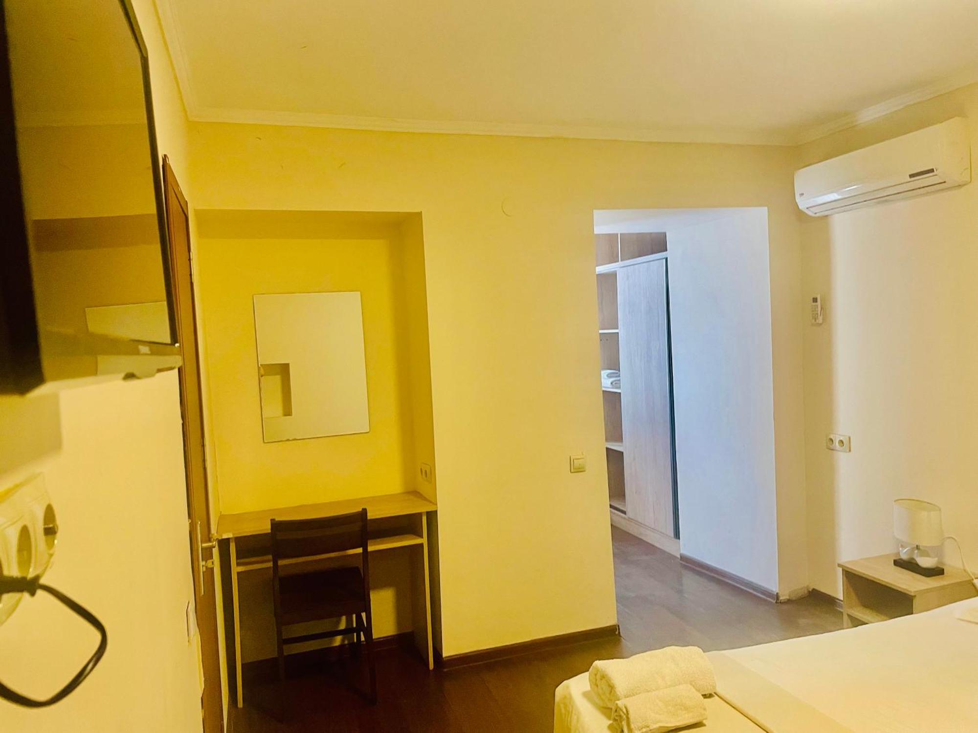 Bon Voyage Hostel Τυφλίδα Εξωτερικό φωτογραφία