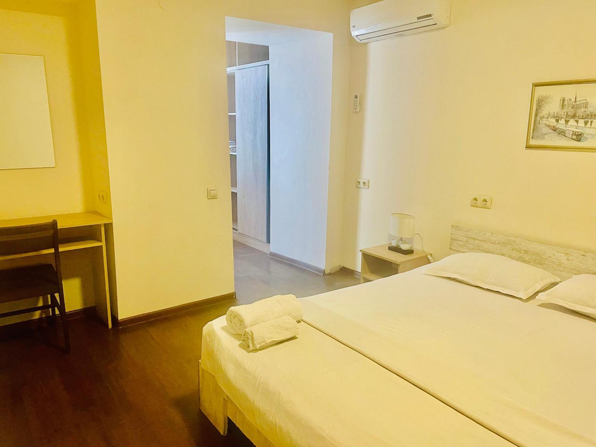 Bon Voyage Hostel Τυφλίδα Εξωτερικό φωτογραφία