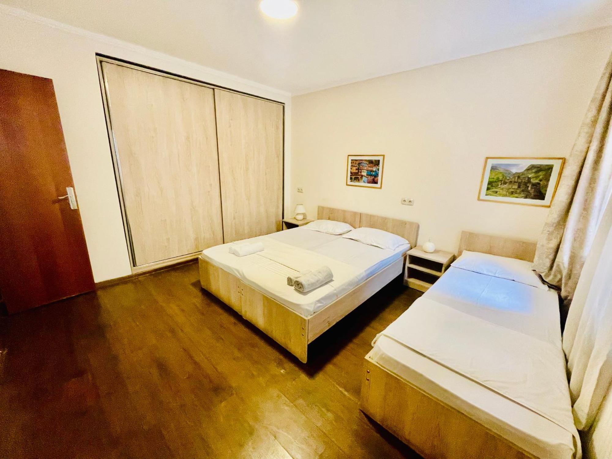 Bon Voyage Hostel Τυφλίδα Εξωτερικό φωτογραφία