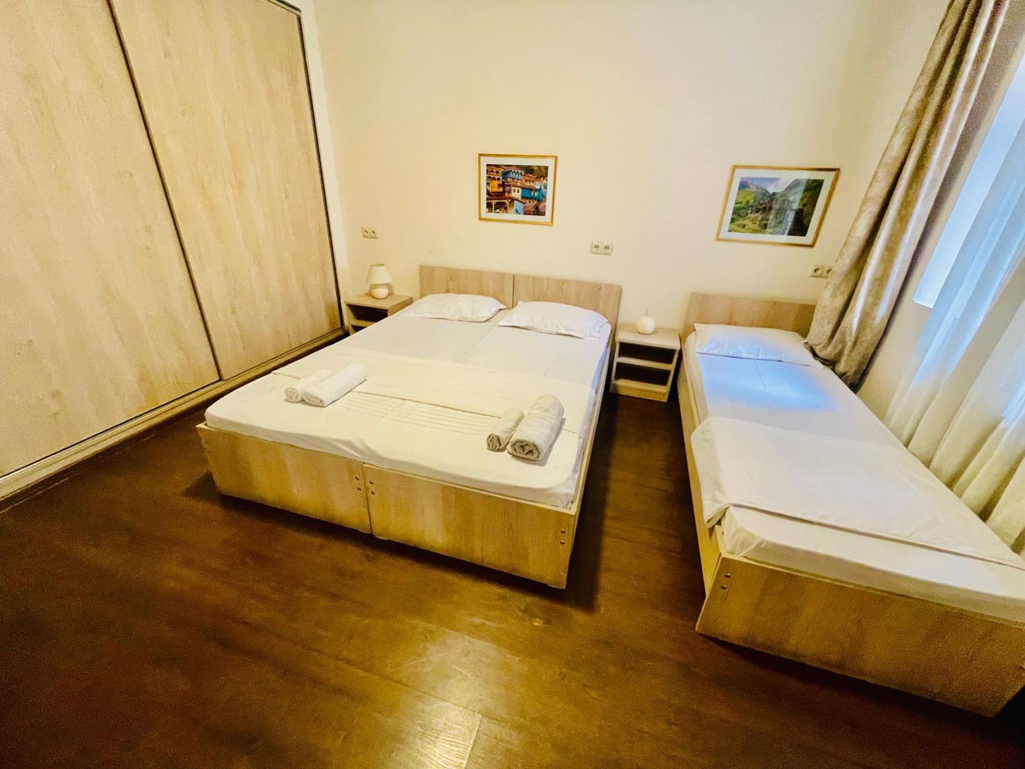 Bon Voyage Hostel Τυφλίδα Εξωτερικό φωτογραφία